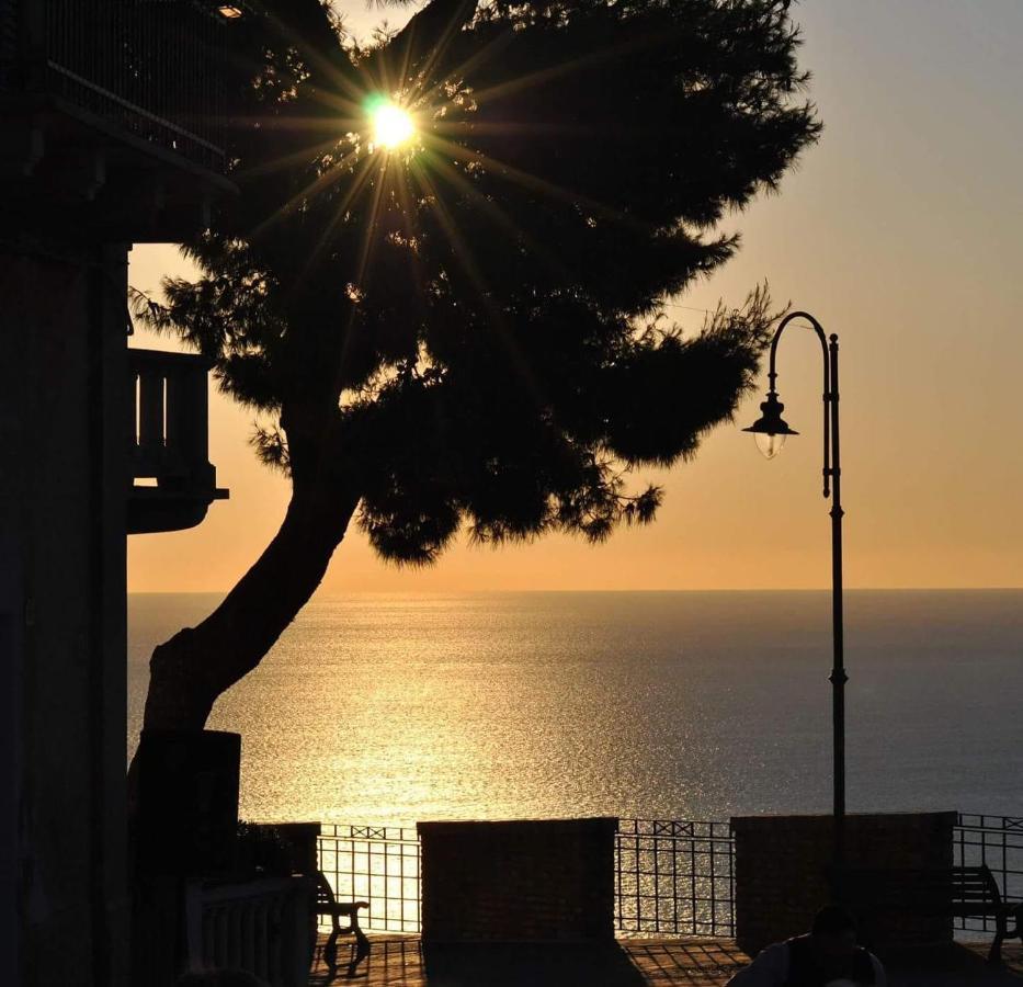 Relais Borgo Sul Mare Ospitalita Diffusa Silvi Paese エクステリア 写真